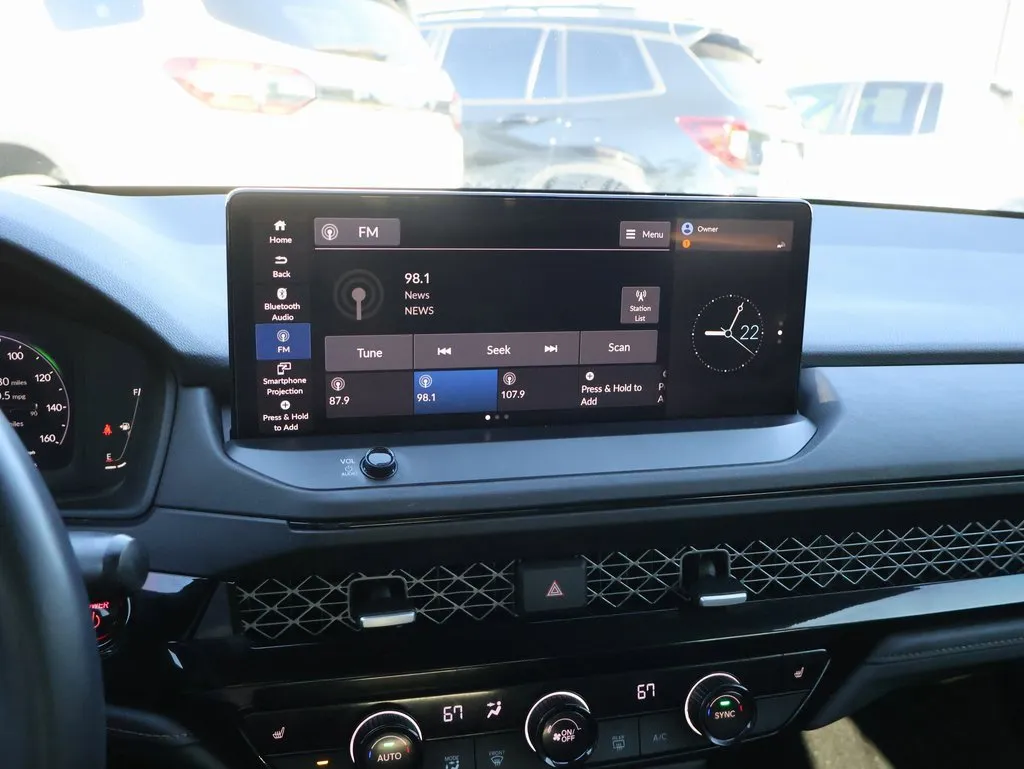 2024 Honda Accord Hybrid Sport-L photo 4