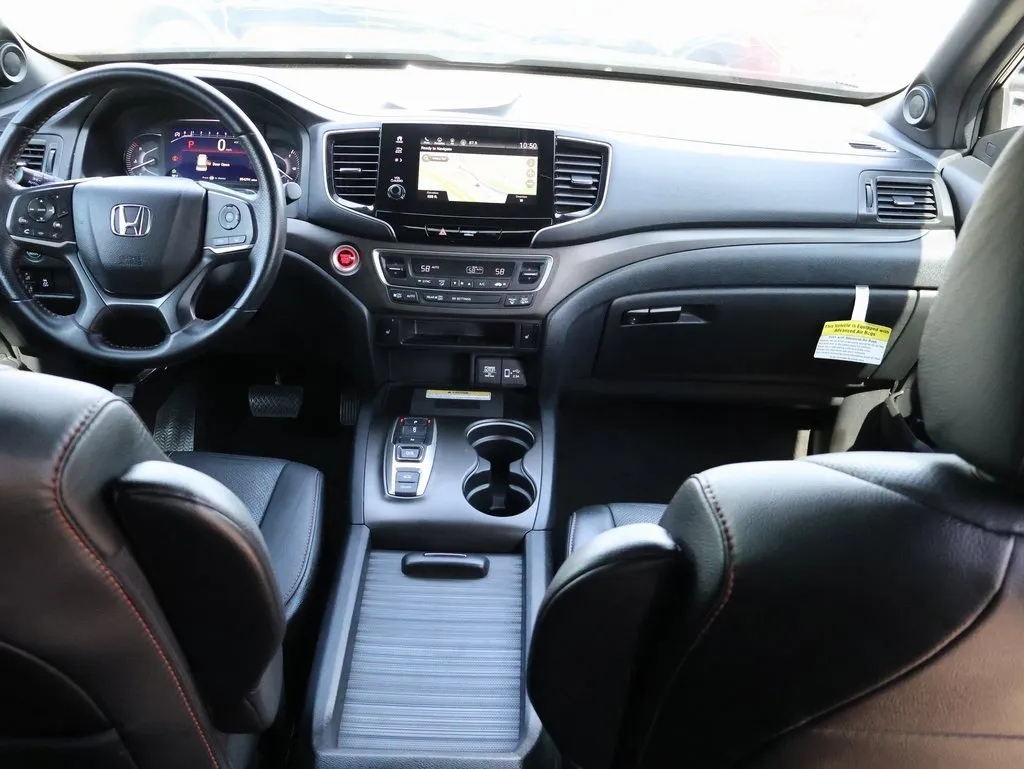 2022 Honda Passport TrailSport photo 4