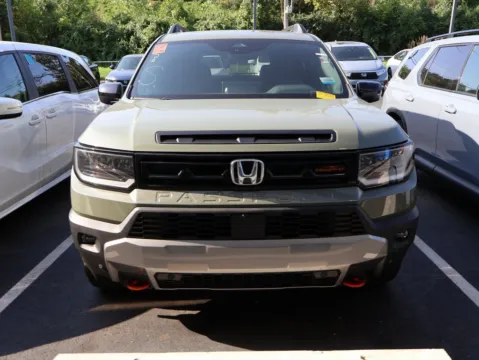 Photos of 2026 Honda Passport TrailSport Elite for sale in Kansas City, MO at Jay Wolfe Honda