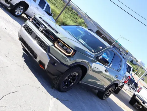 Another view of 2026 Honda Passport TrailSport Elite for sale in Kansas City, MO at Jay Wolfe Honda