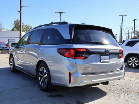 More photos of 2026 Honda Odyssey EX-L at Jay Wolfe Honda, MO