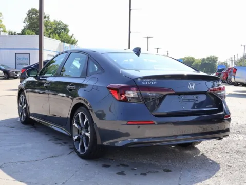 More photos of 2025 Honda Civic Sedan Hybrid Sport at Jay Wolfe Honda, MO