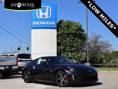 Black 2018 Nissan 370Z Coupe Sport Tech for sale in Kansas City, MO