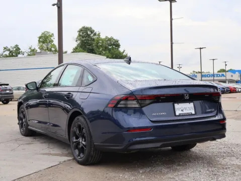 More photos of 2025 Honda Accord Sedan SE at Jay Wolfe Honda, MO