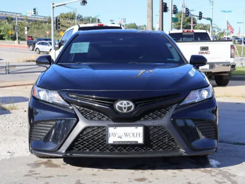 Photos of 2018 Toyota Camry SE for sale in Kansas City, MO at Jay Wolfe Honda