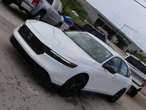 Another view of 2025 Honda Accord Sedan SE for sale in Kansas City, MO at Jay Wolfe Honda