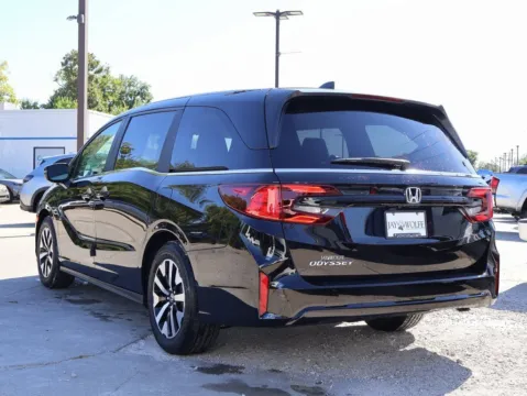 More photos of 2026 Honda Odyssey EX-L at Jay Wolfe Honda, MO