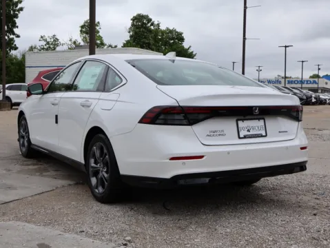 More photos of 2025 Honda Accord Hybrid EX-L at Jay Wolfe Honda, MO
