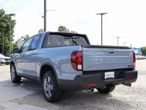 More photos of 2025 Honda Ridgeline TrailSport at Jay Wolfe Honda, MO