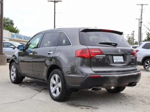 More photos of 2011 Acura MDX Tech Pkg at Jay Wolfe Honda, MO