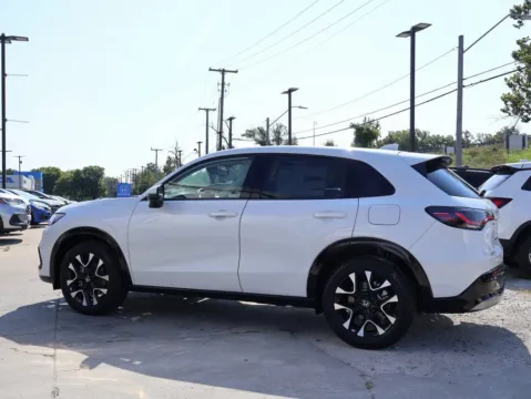 More photos of 2026 Honda HR-V EX-L at Jay Wolfe Honda, MO