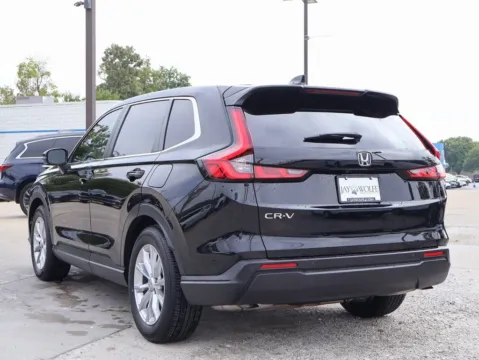 More photos of 2023 Honda CR-V EX-L at Jay Wolfe Honda, MO