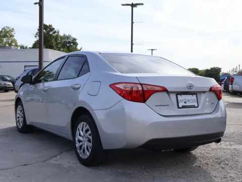 More photos of 2018 Toyota Corolla L at Jay Wolfe Honda, MO
