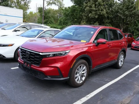 More photos of 2023 Honda CR-V EX-L at Jay Wolfe Honda, MO
