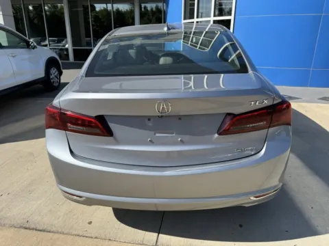 More photos of 2015 Acura TLX V6 Tech at Jay Wolfe Honda, MO