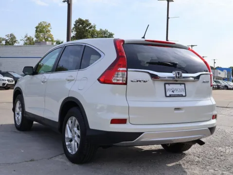 More photos of 2015 Honda CR-V EX at Jay Wolfe Honda, MO