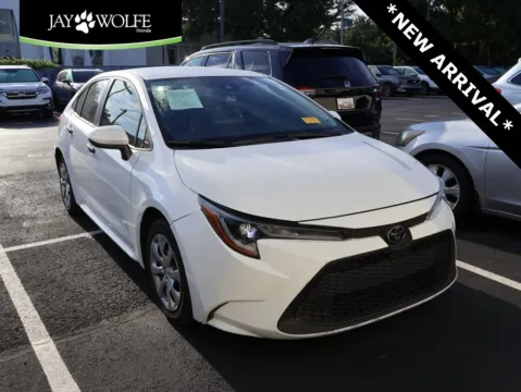 White 2021 Toyota Corolla LE for sale in Kansas City, MO