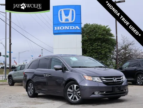 Gray 2016 Honda Odyssey Touring for sale in Kansas City, MO