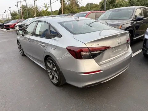 More photos of 2025 Honda Civic Sedan Hybrid Sport at Jay Wolfe Honda, MO