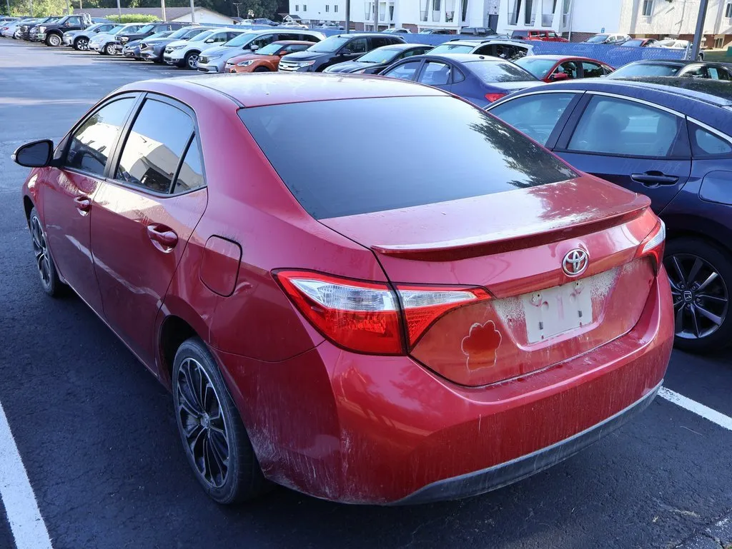 2014 Toyota Corolla Plus photo 3