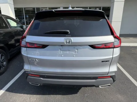 More photos of 2024 Honda CR-V Hybrid Sport-L at Jay Wolfe Honda, MO