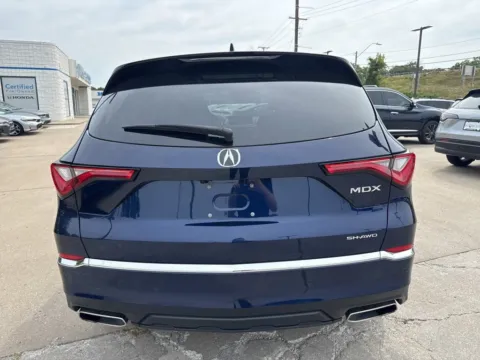 More photos of 2023 Acura MDX w/Technology Package at Jay Wolfe Honda, MO