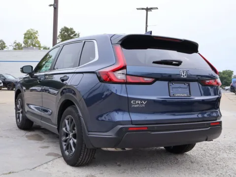 More photos of 2026 Honda CR-V EX-L at Jay Wolfe Honda, MO