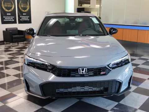 Photos of 2026 Honda Civic Si for sale in Kansas City, MO at Jay Wolfe Honda