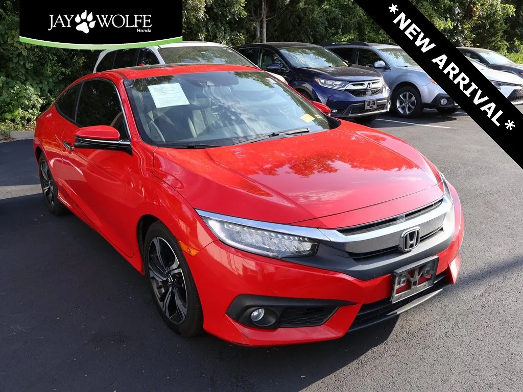 Red 2017 Honda Civic Coupe Touring for sale in Kansas City, MO