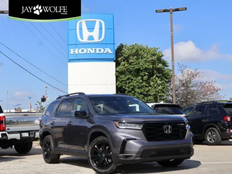 Gray 2025 Honda Pilot Black Edition for sale in Kansas City, MO