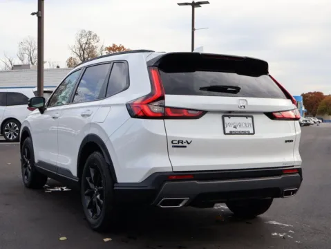 More photos of 2026 Honda CR-V Hybrid Sport at Jay Wolfe Honda, MO
