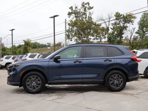 More photos of 2026 Honda CR-V Hybrid TrailSport at Jay Wolfe Honda, MO