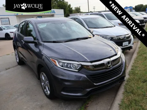Gray 2022 Honda HR-V LX for sale in Kansas City, MO