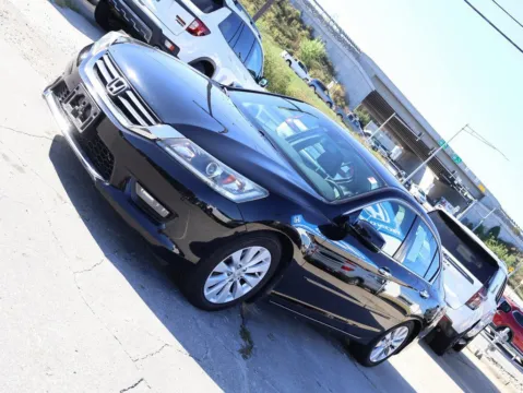 Another view of 2014 Honda Accord Sedan EX-L for sale in Kansas City, MO at Jay Wolfe Honda
