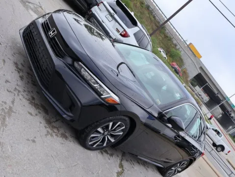 Another view of 2022 Honda Civic Sedan EX for sale in Kansas City, MO at Jay Wolfe Honda