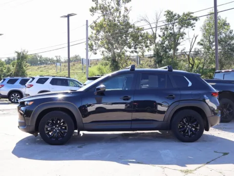 More photos of 2024 Mazda CX-50 2.5 S Preferred Package at Jay Wolfe Honda, MO
