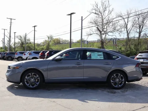 More photos of 2025 Honda Accord Hybrid EX-L at Jay Wolfe Honda, MO