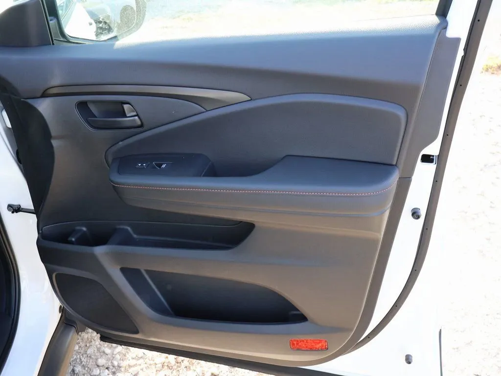 2026 Honda Ridgeline TrailSport - Photo 11