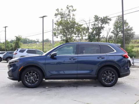 More photos of 2026 Honda CR-V EX-L at Jay Wolfe Honda, MO