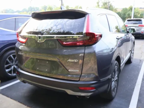 More photos of 2022 Honda CR-V Touring at Jay Wolfe Honda, MO