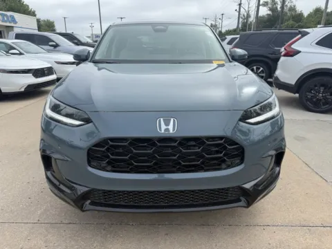 Photos of 2025 Honda HR-V EX-L for sale in Kansas City, MO at Jay Wolfe Honda