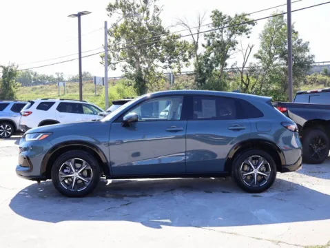 More photos of 2025 Honda HR-V EX-L at Jay Wolfe Honda, MO