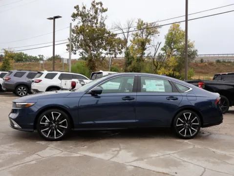 More photos of 2025 Honda Accord Hybrid Touring at Jay Wolfe Honda, MO