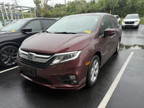 Another view of 2018 Honda Odyssey EX-L for sale in Kansas City, MO at Jay Wolfe Honda