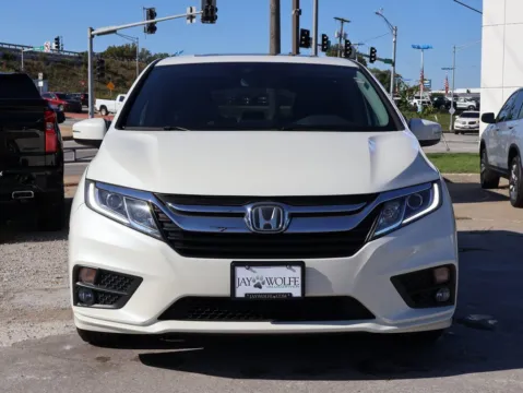 Photos of 2018 Honda Odyssey EX-L for sale in Kansas City, MO at Jay Wolfe Honda