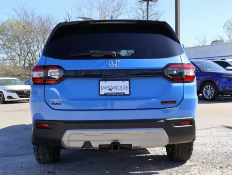 More photos of 2025 Honda Pilot TrailSport at Jay Wolfe Honda, MO