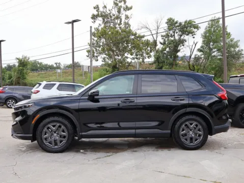 More photos of 2026 Honda CR-V Hybrid TrailSport at Jay Wolfe Honda, MO