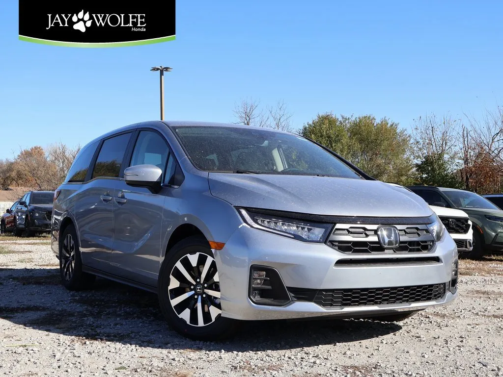 Silver 2026 Honda Odyssey EX-L for sale in Kansas City, MO