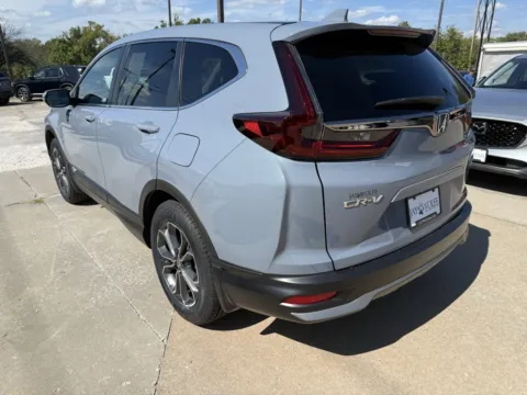 More photos of 2022 Honda CR-V EX at Jay Wolfe Honda, MO