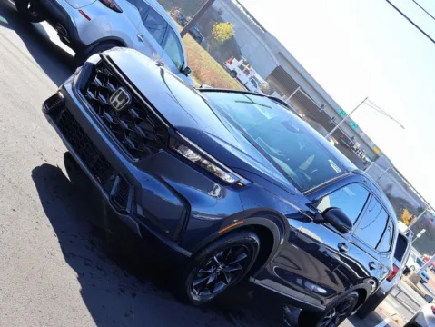 Another view of 2026 Honda CR-V Hybrid Sport-L for sale in Kansas City, MO at Jay Wolfe Honda